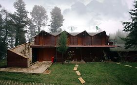 Forest Lodge
